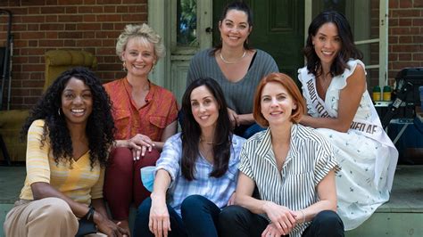 cast of workin moms|working moms season 7 cast.